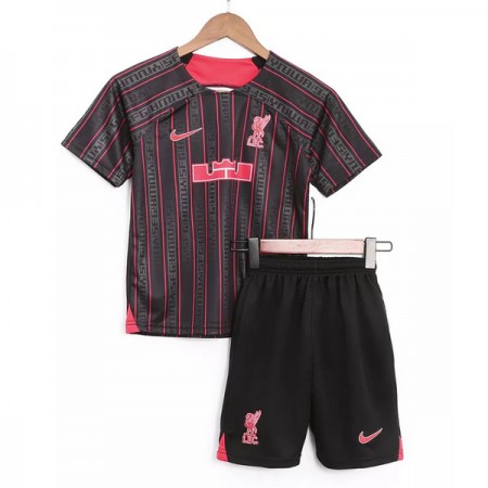 Liverpool X Lebron James Nike Kind Trainingsshirt 2023
